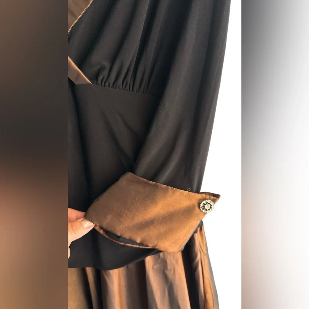 Black & Bronze Jersey Taffeta Dress – Portrait Collar Ruched Bodice 3/4 Sleeve - Picture 3 of 5
